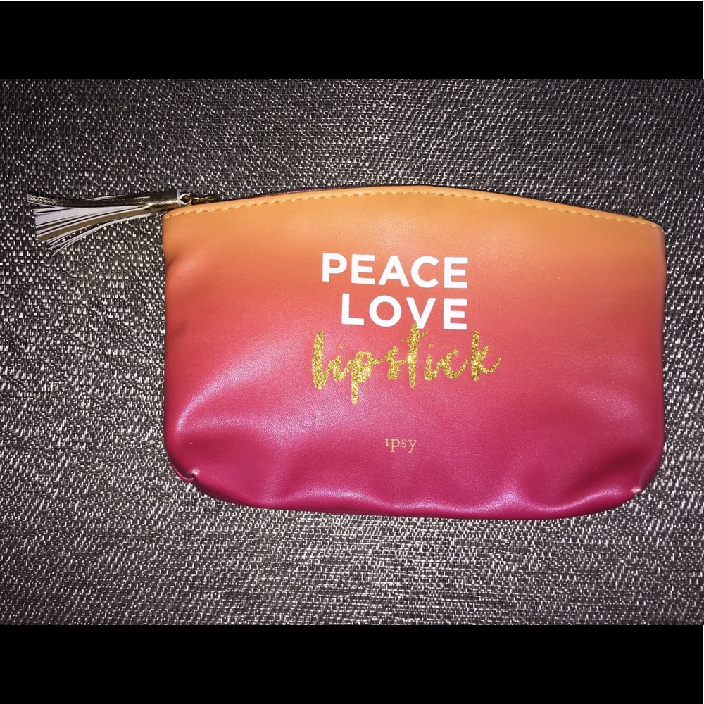 ⭐️ 3/$10 Ipsy Makeup bag